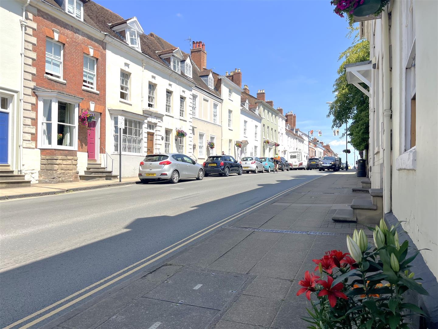 High Street, Warwick 23